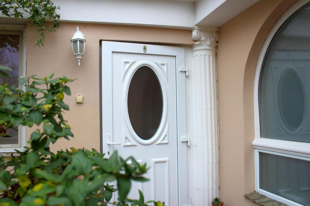 Yox Apartment 4 Oradea Zewnętrze zdjęcie