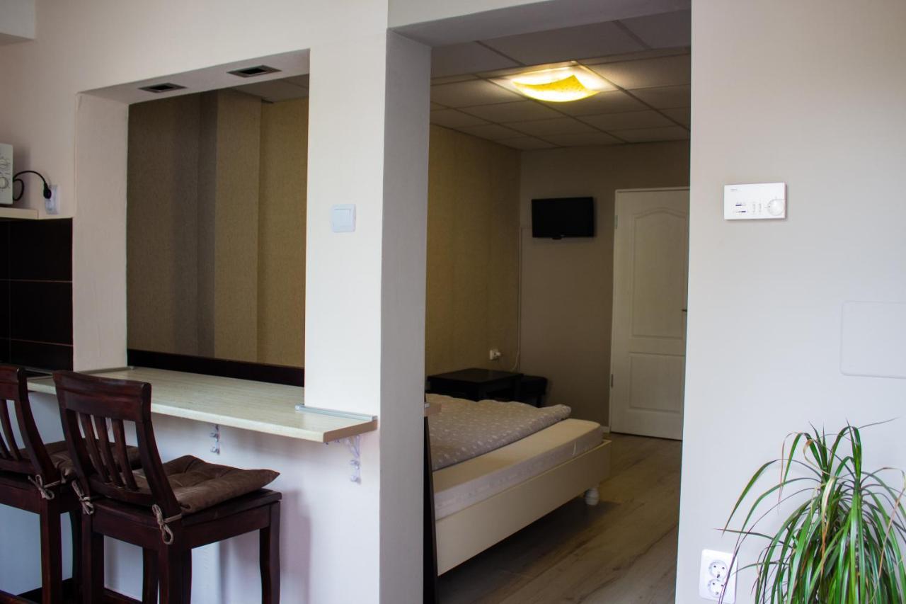 Yox Apartment 4 Oradea Zewnętrze zdjęcie